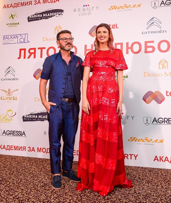 12 ЗЛАТНИ ИГЛИ ПОКАЗАХА СВОИТЕ МОДНИ ПРЕДЛОЖЕНИЯ  ЗА „ЛЯТОТО НА ЛЮБОВТА“